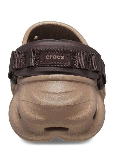 Zueco Crocs Hombre Echo Clog Café-7