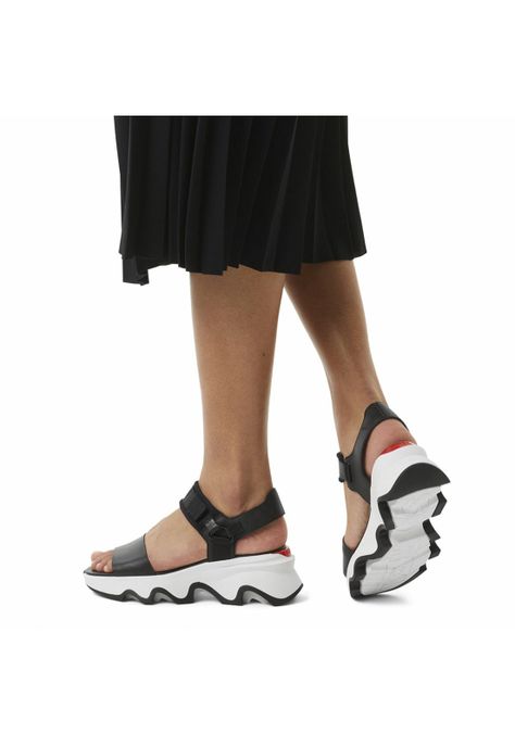 Sandalia Zapatilla Kinetic Impact Y Negro Mujer-7