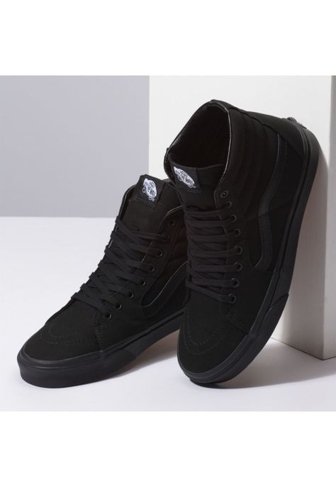 Zapatilla Con Caña Ua Sk8-Hi Negro Unisex-3