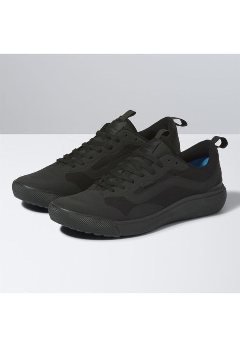 Zapatilla Unisex Ultrarange Exo Black/Black/Black-0