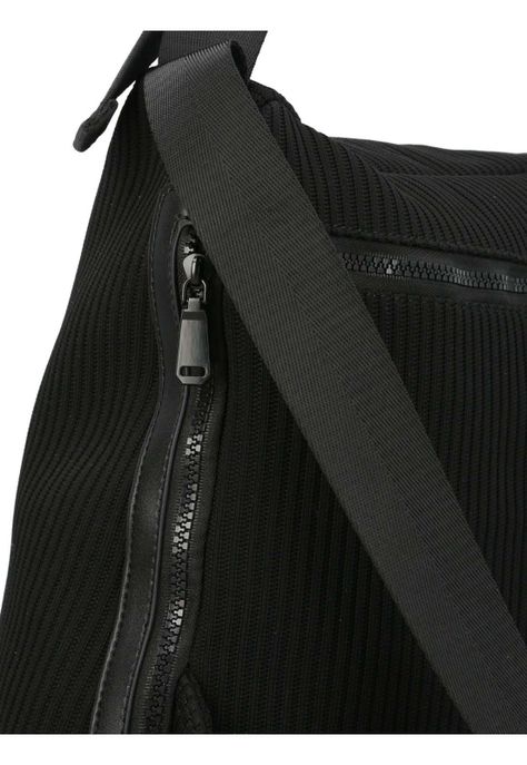 Cartera convertible Darma Bag Mujer Negro-3