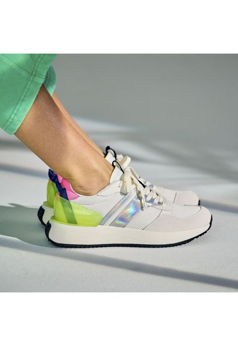 Zapatilla Cuero Mujer Tiasa Blanco-1