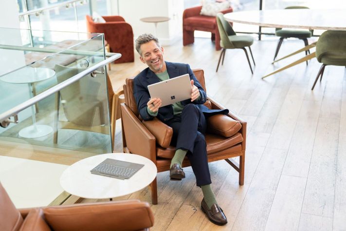 Microsoft Surface Pro 9 (2024) / Office Windows 11 Notebook y Tablet-4