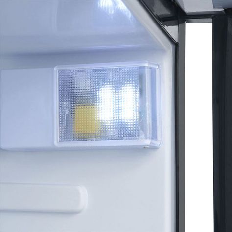 VISI COOLER SOBREMESA 1 PTA 40LT VC-40-5