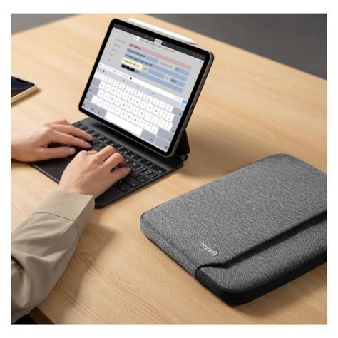 Tomtoc Funda Light- A18 para iPad Pro M4 de 13" - Gris-3