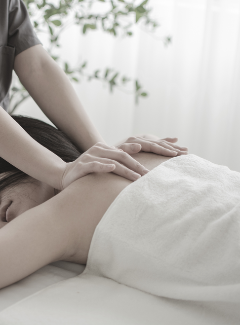 Masaje pareja: relajación espalda+piedras y exfoliación-1