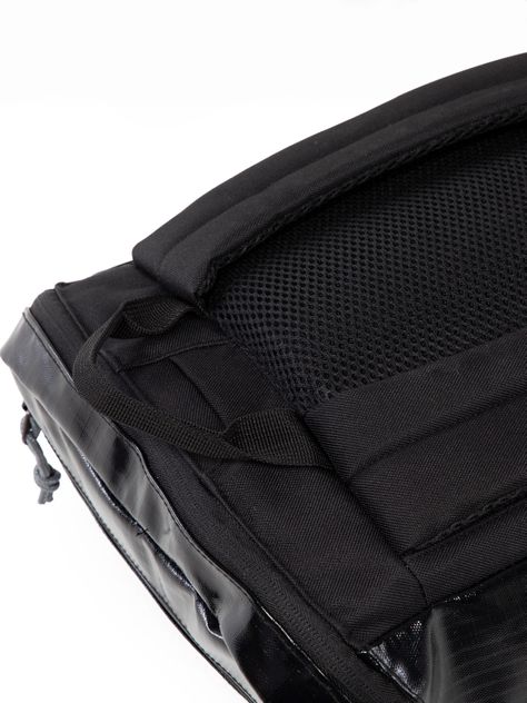 Mochila Outdoor Negra Kano 25L Trekking Camping Resistente-8