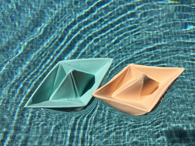 Juguete Mordedor Bote Origami MENTA-7