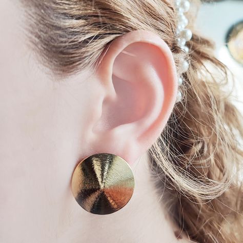 Aros Cono 25mm Satinados Enchapado Oro 18K-1