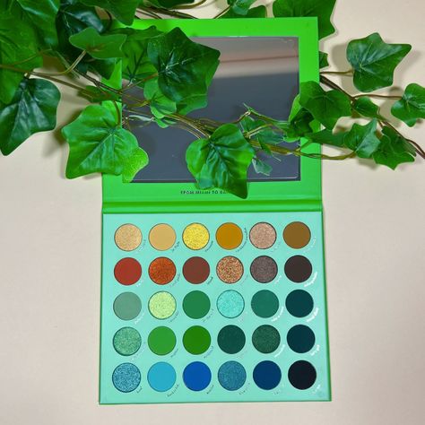 Paleta de Sombras Pro20 "From Miami To Bahamas" de Kara Beauty-3