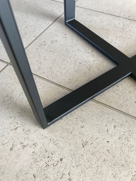 Mesa Lateral Riga-2