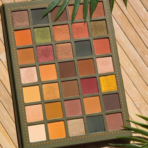 Paleta de sombras «Olivia» Beauty Creations-3
