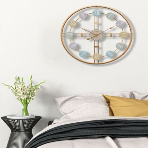Reloj Mural Moderno Dorado Metálico con Numeros Multicolor-3
