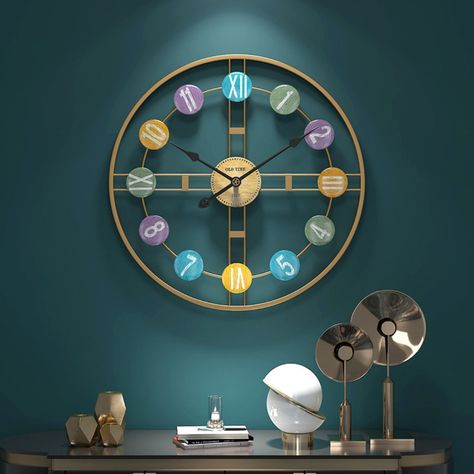 Reloj Mural Moderno Dorado Metálico con Numeros Multicolor-1