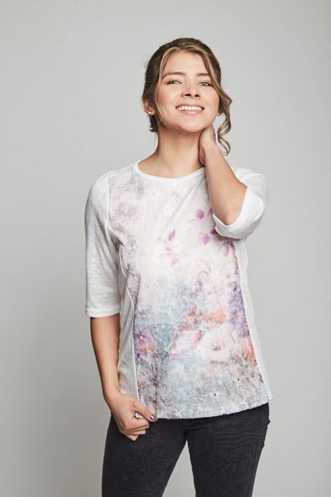 Polera estampado flor damasco-0