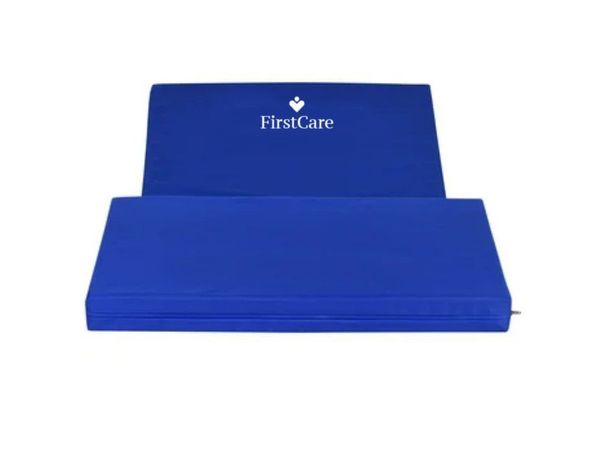 Colchón Cama Clínica 4 Pliegues con Orificio-2