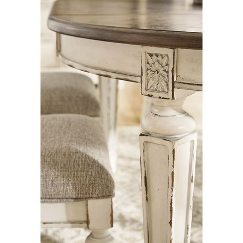 Mesa comedor Realyn extensible-3
