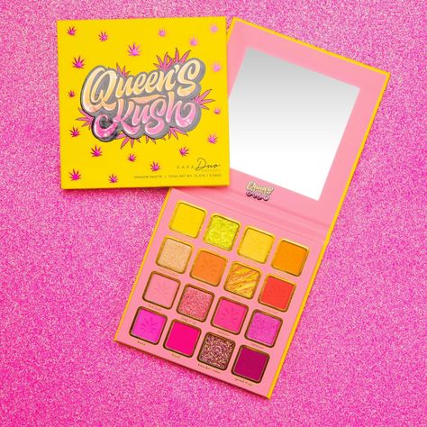 Paleta de Sombras "Queen's Kush" de Kara Beauty-3