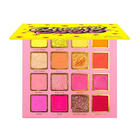 Paleta de Sombras "Queen's Kush" de Kara Beauty-0