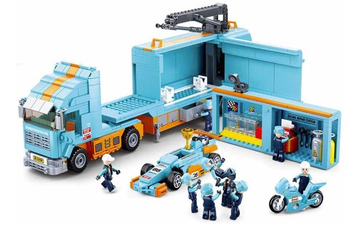Camion Taller con Auto Formula Uno-1