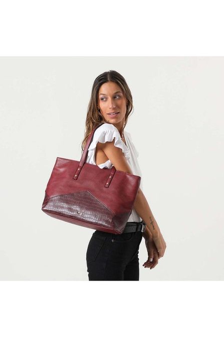 Cartera Hombro Roja Cherry Bomb i-D-3