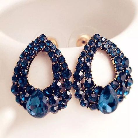 Aros Fiesta Blue Queen-1