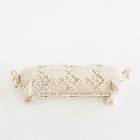 cojín caramelo bohemio 26cm x 56CM-0