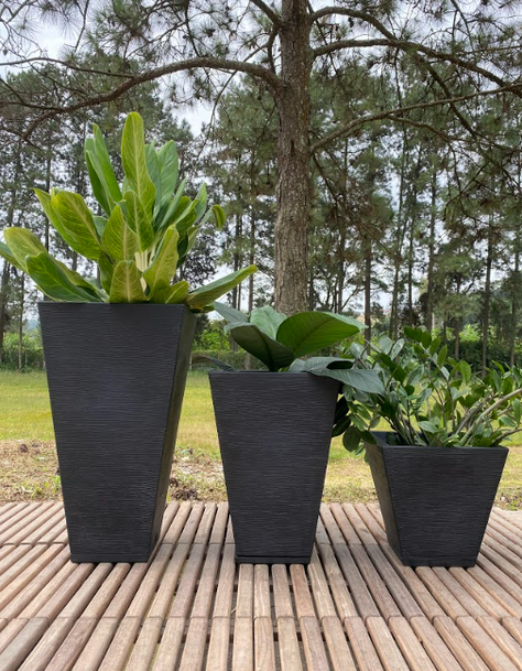 MACETERO FLORIDIS ZURIQUE NEGRO 34CM CON PLATO-4