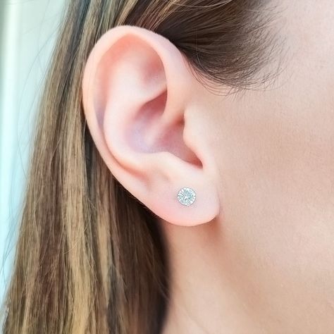 Aros Punto de Luz Circón Blanco 5mm Plata Fina 925-1