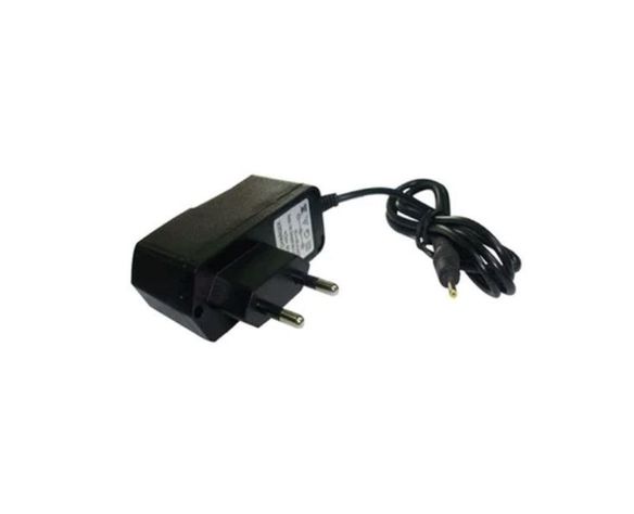 CARGADOR TABLE 9V 2A 2.5 * 0.7MM-0