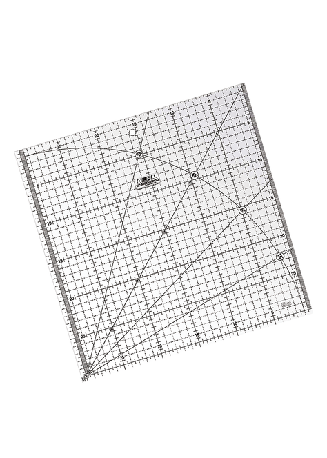 REGLA ACRÍLICA TRANSPARENTE DE 30 X 30CM.-0