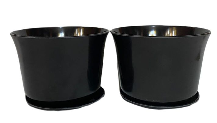 SET 2 MACETAS BIO CURVOS NEGRO C/ PLATO 16,5X13-0