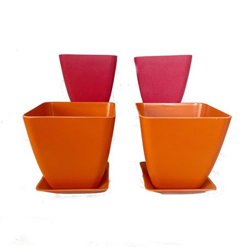 SET 4 MACETA BIO CUADRA C/PLATO 2COR2NAR13,3X12,4-0