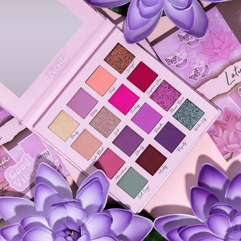Paleta de Sombras "Lotus Love" de BeBella Cosmetics-4