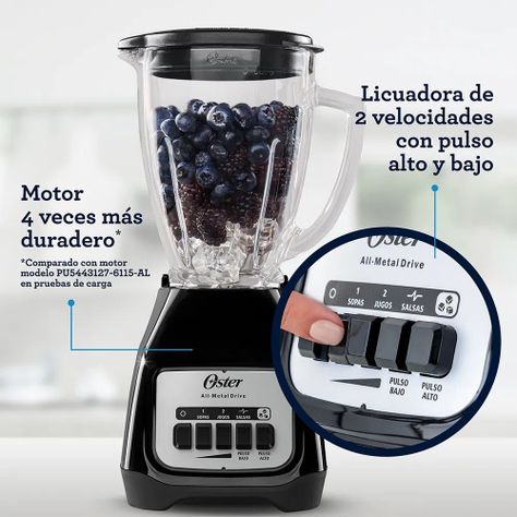 Licuadora Oster® 2 velocidades más pulso y vaso de vidrio BLSTKAGBPB-5