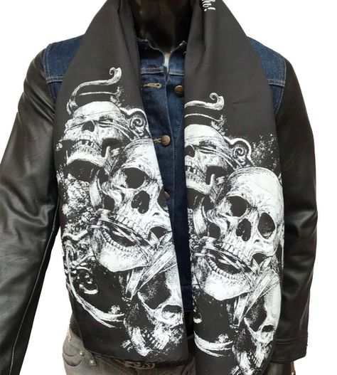 Pañuelo Negro Estampado Calavera Steel-0
