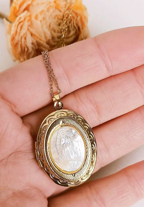 Colgante Relicario Virgen Guadalupe chapado oro -4
