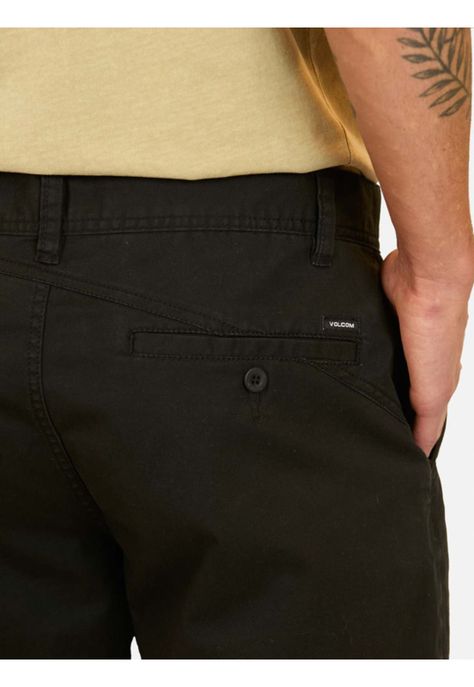 Bermuda Volcom Chino Classic Negro Hombre Volcom-2