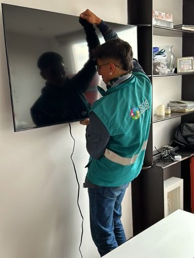 Servicio Instalación de TV Hasta 50" y Soporte-4