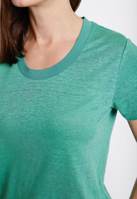 Polera de Mujer Modelo Gantt Color Verde-2