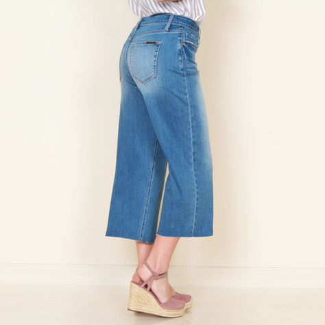 Jeans Crop Tiro Medio Pretina Basica 1 Boton-1