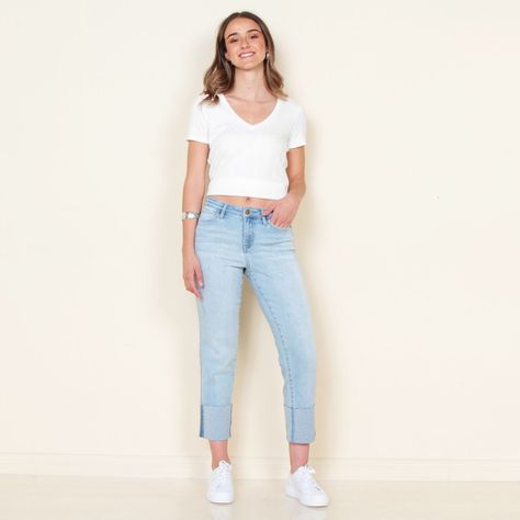 Jeans Recto Tiro Alto Pretina Basica 1 Boton Con Basta Doblada-5