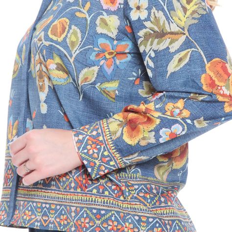 Blusa Manga Larga Estamapada Abotonada En Delantero-1