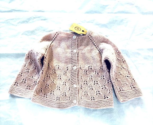 CONJUNTO MONO Y CHALECO DE BEBE HECHO A MANO-1
