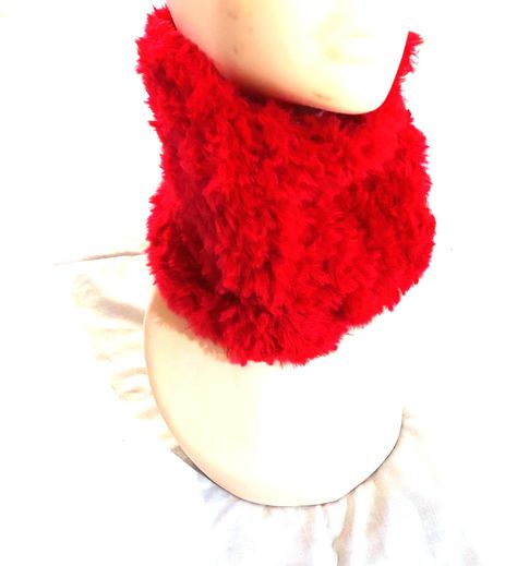 CUELLO DE UNA VUELTA TEJIDO A MANO DISEÑO EXCLUSIVO-2
