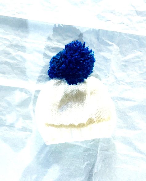 CONJUNTO CHALECO Y GORRO HECHO A MANO-2