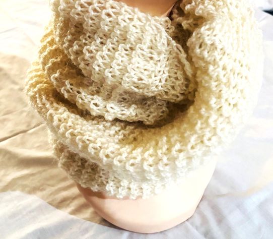 CUELLO BLANCO NIEVE TEJIDO A MANO DISEÑO EXCLUSIVO-1