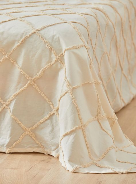 Cubrecama Royal2 270x280 Crudo-4