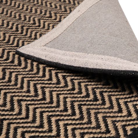 Alfombra Yute Chevron 200x300 Negro-2