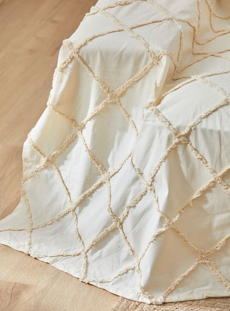 Cubrecama Royal2 180x260 Crudo-4